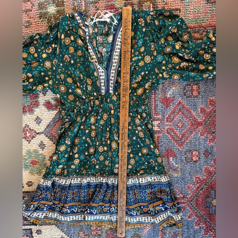 Umgee SIZE SMALL Long Sleeve, Knee Length Green and Blue Floral Dress - Picture 7 of 8